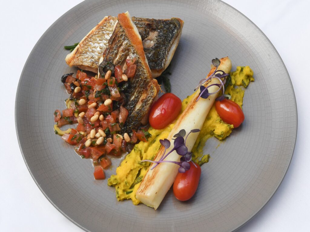 restaurant cedric knokke zalm asperge